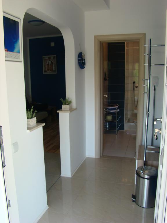 Apartments Pinus Pirovac Rom bilde